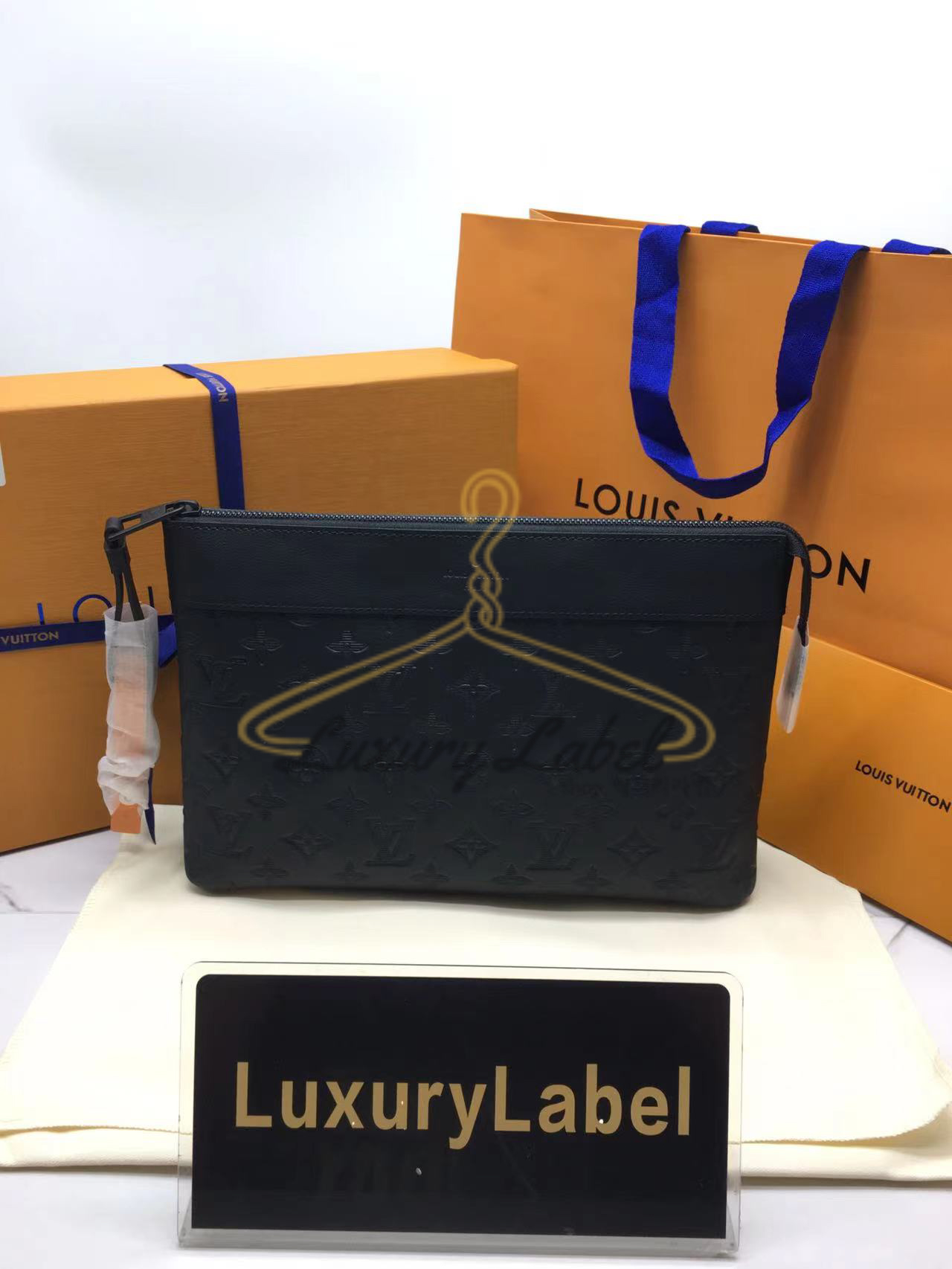 루이비통 포쉐트 보야주 수플 클러치