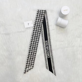 디올 실크 미차