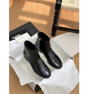 샤넬 23FW 앵클 부츠