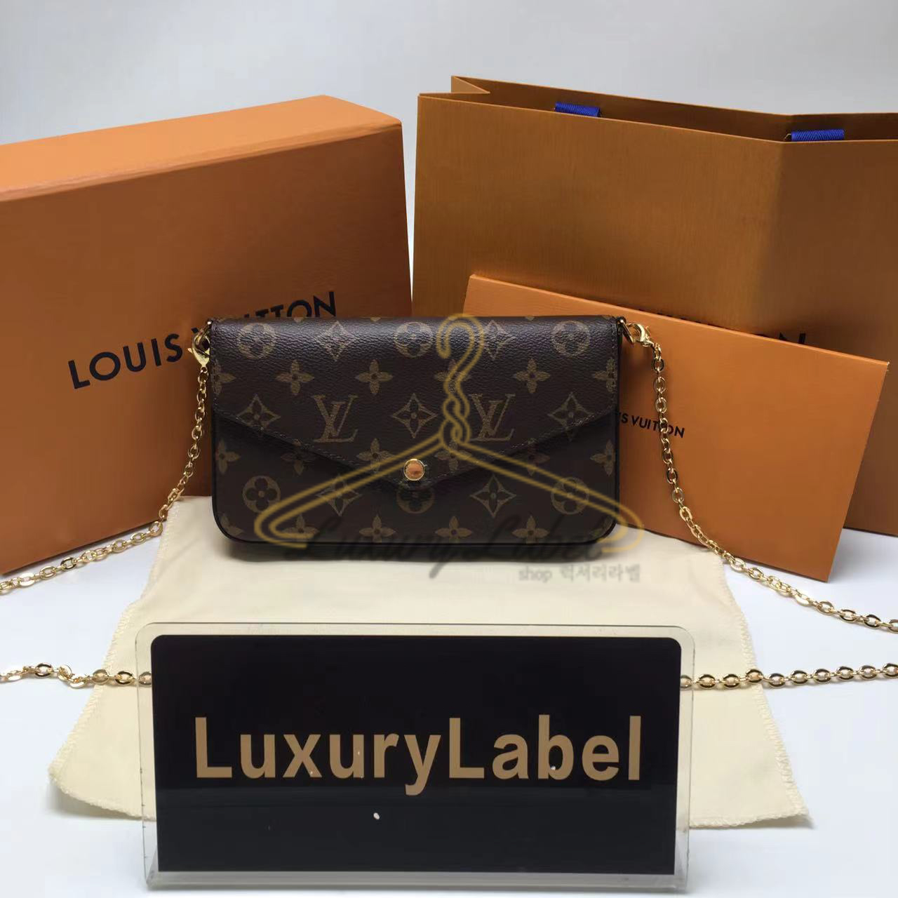 루이비통 포쉐트 모노그램 펠리시백 M81896