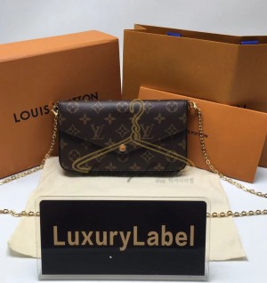 루이비통 포쉐트 모노그램 펠리시백 M81896