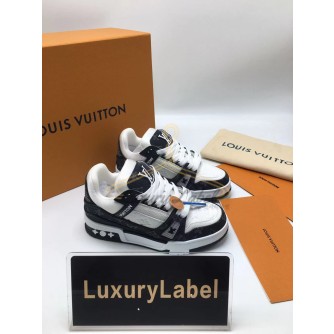 루이비통 트레이너 스니커즈 (남녀공용)