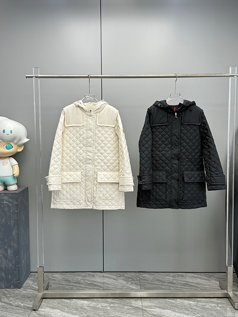 몽클레어 체세네 패딩 (컬러 블랙, 아이보리)