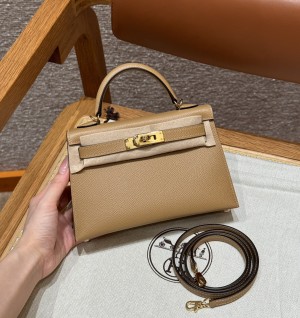 에르메스 미니 켈리백 2세대 올수공 (컬러 차이) (버클 금장)