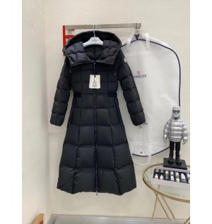 몽클레어 포콩 여성 롱패딩 (컬러 블랙)