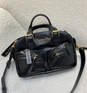 디올 그랜드 투어 스몰 볼링백