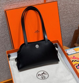 에르메스 타블리에 셀리에 올수공 (컬러 누아/은장)