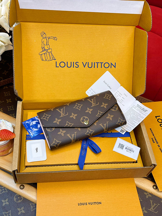 루이비통 사라 월릿 M62235 (내부 핑크)