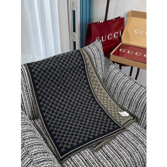 구찌 울 자카드 머플러