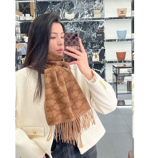 셀린느 모노그램 캐시미어 프린지드 머플러