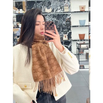 셀린느 모노그램 캐시미어 프린지드 머플러