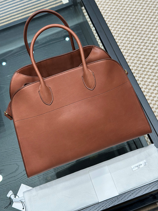 더 로우 마고백 15 (upgrade ver.)