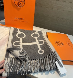 에르메스 25FW 캐시미어 카사크 모스 머플러