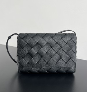 보테가베네타 디아고백 라지